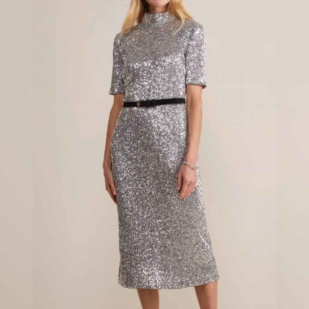NWT Vineyard Vines Silver Stretch Sequin Midi Dress
Size XXS
